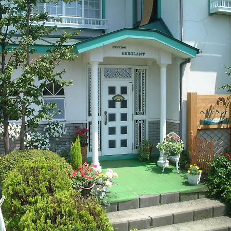 Pension Bergland Kusatsu  Buitenkant foto