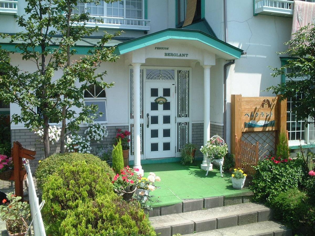 Pension Bergland Kusatsu  Buitenkant foto